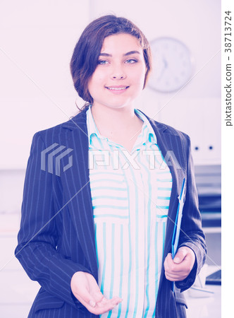 Manager is going to meet first visitors 38713724