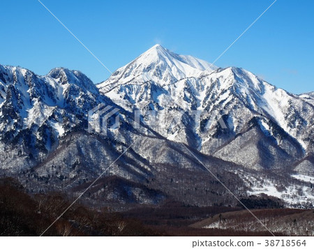 Takatsuma, looking back from Togakushi ski resort 38718564