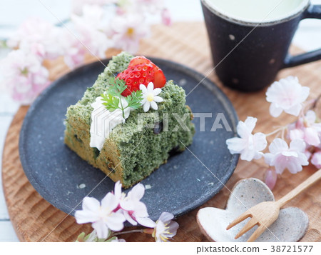 Tea time with green tea chiffon cake 38721577