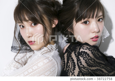 女子 38722758