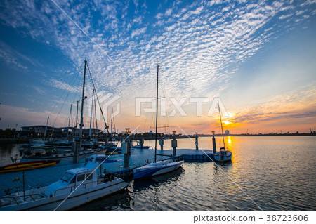 台灣高雄茄萣情人碼頭Asia Taiwan Kaohsiung Terminal 38723606