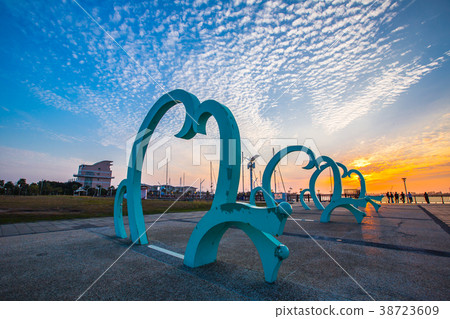 台灣高雄茄萣情人碼頭Asia Taiwan Kaohsiung Terminal 38723609