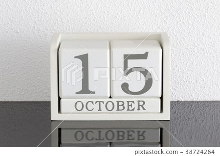 White block calendar White block calendar 38724264