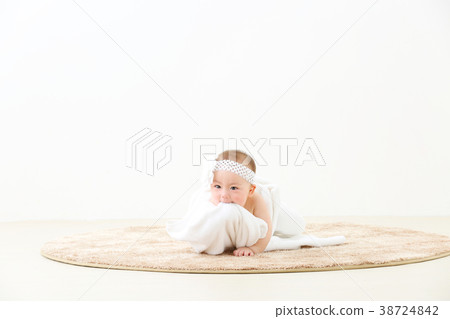 0 year old baby 0 year old baby 38724842