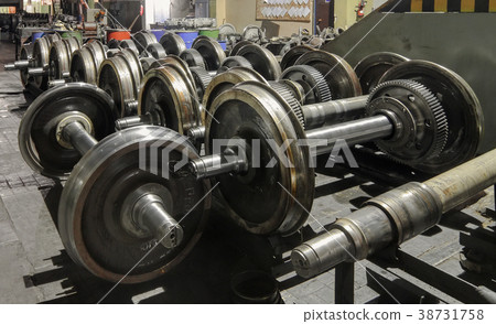 Many wheelset standing on the floor 38731758