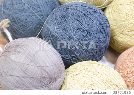 Balls Of Yarn In Basket, Selective Focus Balls Of Yarn In Basket, Selective Focus 38731986