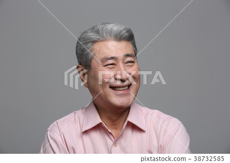 亞洲人的表情,資深,中年,老人,特寫鏡頭,笑,微笑,幸福,健康 亞洲人的表情,資深,中年,老人,特寫鏡頭,笑,微笑,幸福,健康 38732585