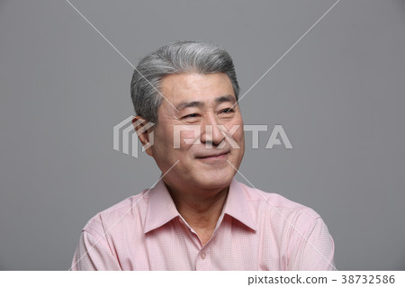 亞洲人的表情,資深,中年,老人,特寫鏡頭,笑,微笑,幸福,健康 亞洲人的表情,資深,中年,老人,特寫鏡頭,笑,微笑,幸福,健康 38732586