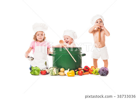 Little chefs cook Little chefs cook 38733036