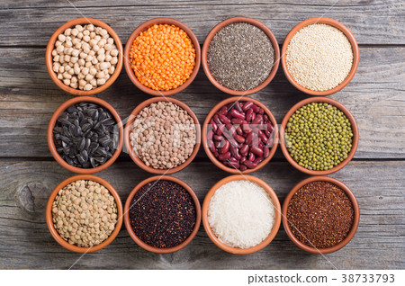 Cereals and beans in bowl Cereals and beans in bowl 38733793