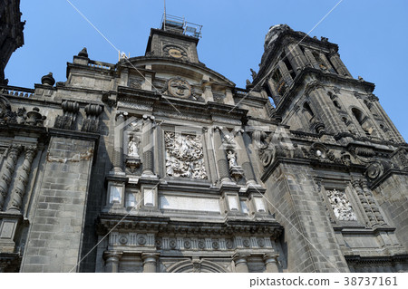 Metropolitan Cathedral (Mexico City) 38737161
