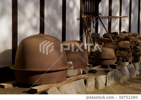 Shindaiji寺廟在秋天 38752260