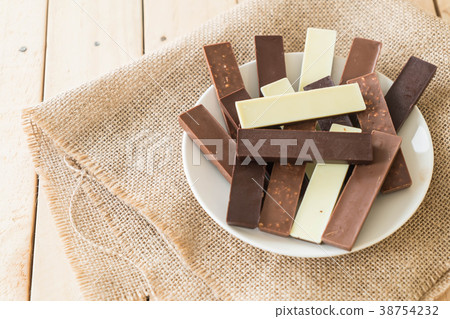 chocolate bars chocolate bars 38754232
