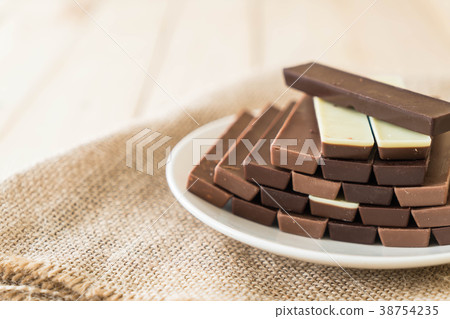 chocolate bars chocolate bars 38754235