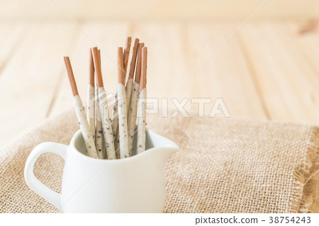 biscuit stick biscuit stick 38754243