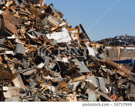 A mountain of scrap A mountain of scrap 38757999