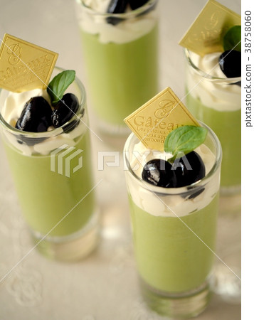 抹茶巴瓦羅亞亞麻背景(高角度) 抹茶巴瓦羅亞亞麻背景(高角度) 38758060