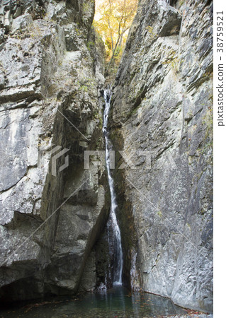 Myeonggyeong, Gyeongbuk 38759521