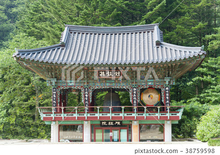 Woljeongsa Temple, Odae Mountain, Pyeongchang County, Gangwon Province 38759598