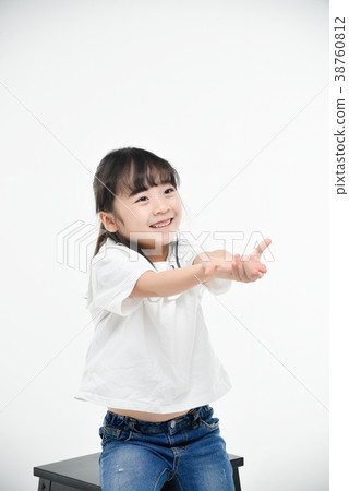 Children, girl 38760812