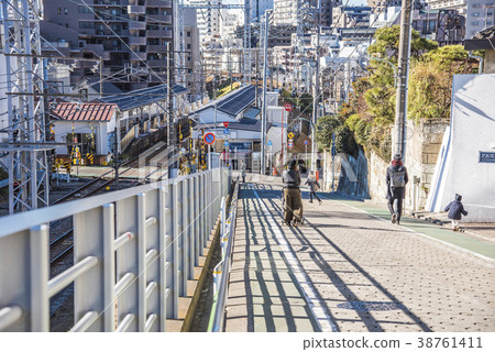 Tokyu Ikegami Line Ishikawadai Station 38761411