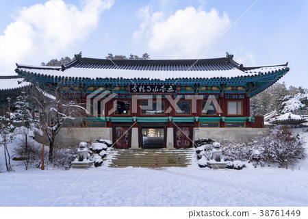 Woljeongsa Temple, Odae Mountain, Pyeongchang County, Gangwon Province 38761449