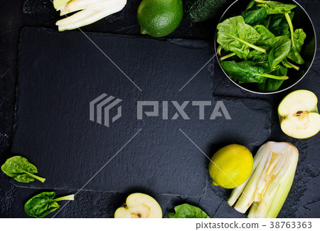 vegetables and fruits 38763363