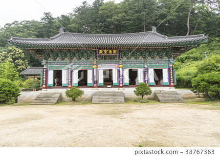 Cylindrical Conservation, Sutthaya, Mt. Mt., Hongcheon County, Gangwon Province Cylindrical Conservation, Sutthaya, Mt. Mt., Hongcheon County, Gangwon Province 38767363