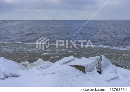 Ship on the horizon go to sea in winter Ship on the horizon go to sea in winter 38768764
