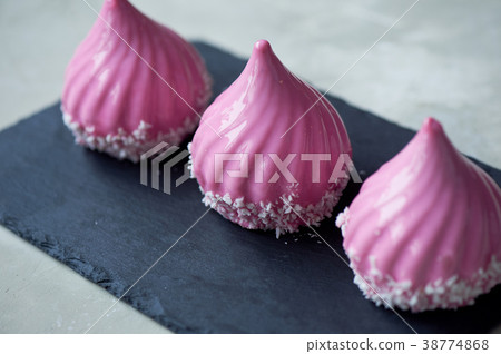 Three beautiful mousse cakes covered with mirror 38774868