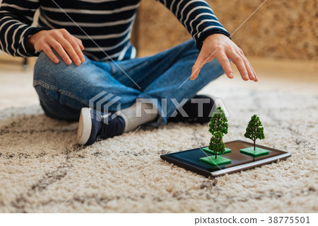 Student working on his ecological project at home 38775501