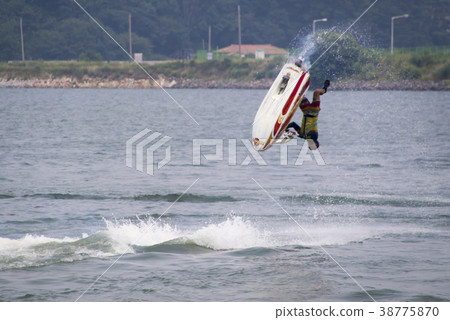忠南縣泰安縣飛板 忠南縣泰安縣飛板 38775870