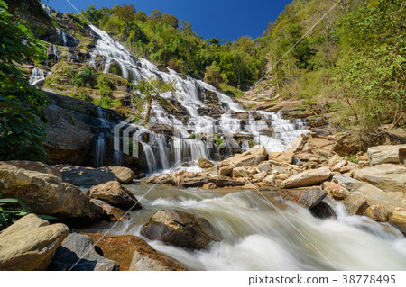 Mae Ya waterfall. Mae Ya waterfall. 38778495