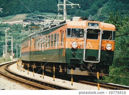 JNR 169 series 38778818
