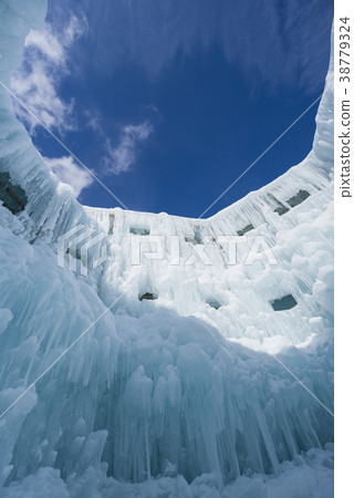 Lake Shikotsu Ice Festival 38779324