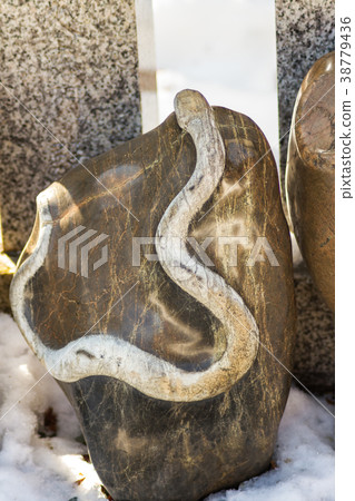 Gold snake water shrine _ business prosperity fortunate _ _ 2010.01 Gold snake water shrine _ business prosperity fortunate _ _ 2010.01 38779436