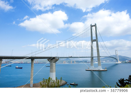 Yi Soon Shin Bridge, Gwangyang Bay, Gwangyang City, Jeonnam 38779906