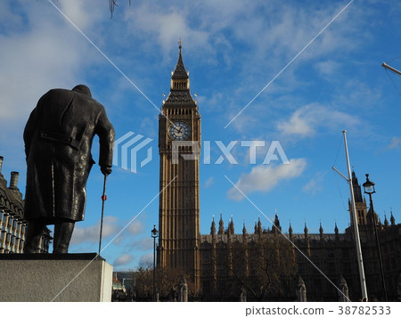 Big Ben and Winston Churchill Statue Big Ben and Winston Churchill Statue 38782533