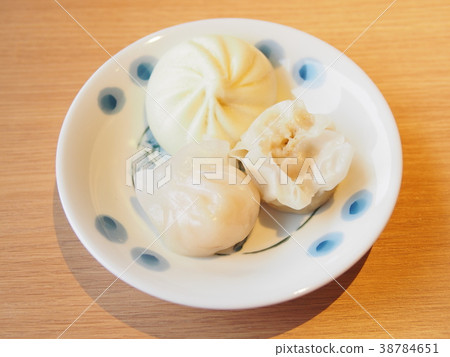Dim sum 38784651