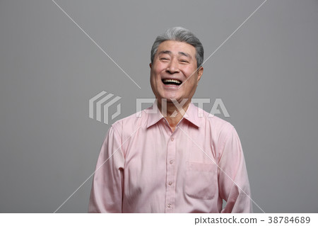 Asian man's facial expression, senior, middle-aged, elderly, close-up, laughing, smiling, happiness, health 38784689