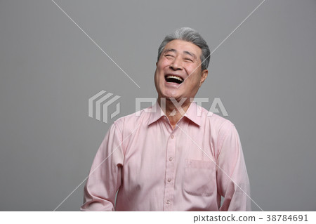 亞洲人的表情，資深，中年，老人，特寫鏡頭，笑，微笑，幸福，健康 38784691