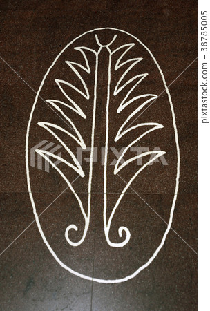 西班牙巴塞羅那聖家族教堂 38785005