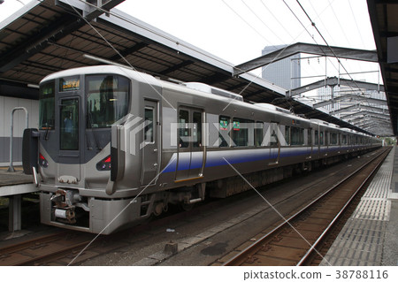 225 series train directly on the Hanwa Line 225 series train directly on the Hanwa Line 38788116
