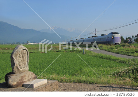 Oito Line E 351 Super Azusa June 27, 2009 38789526