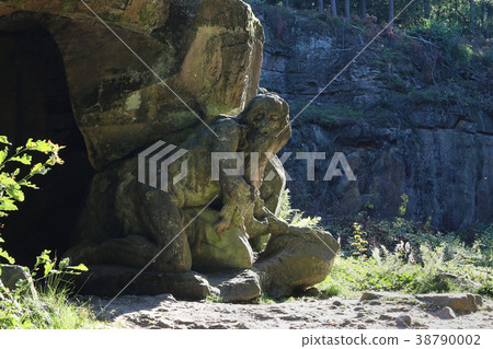 Kuks Forest Sculptures -Baroque landmark 38790002