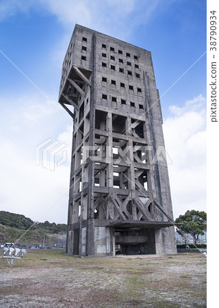 Old Shimane Mining Plant Vessel Opener 38790934