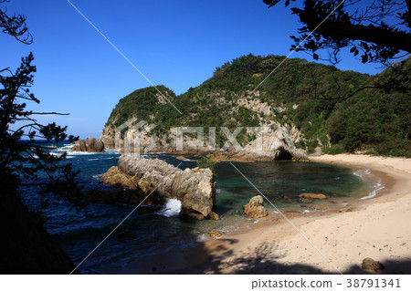 From Uratou Coast 38791341