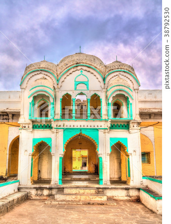 Dargah of Sheikh Zainuddin Khuldabad in Khuldabad 38792530