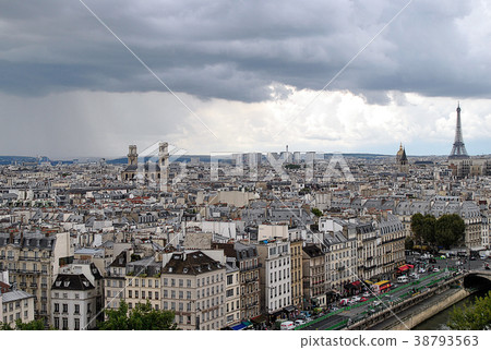 View on Paris, one of the most amazing cities. View on Paris, one of the most amazing cities. 38793563