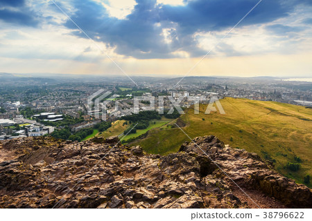 Edinburgh view from Arthur's Seat, Scotland, UK 38796622